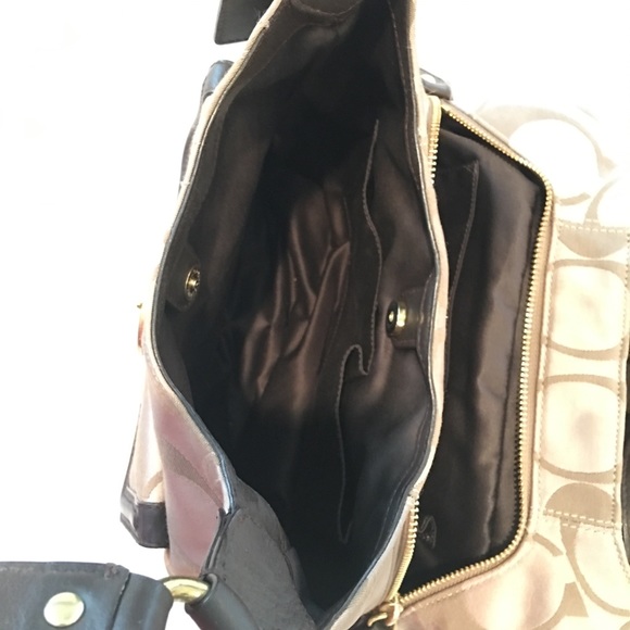 SIGNATURE COACH CAMPBELL HOBO TOTE SHOULDER BAG - Picture 5 of 8